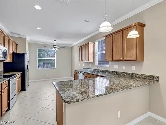 Building Photo - 13092 Silver Thorn Loop