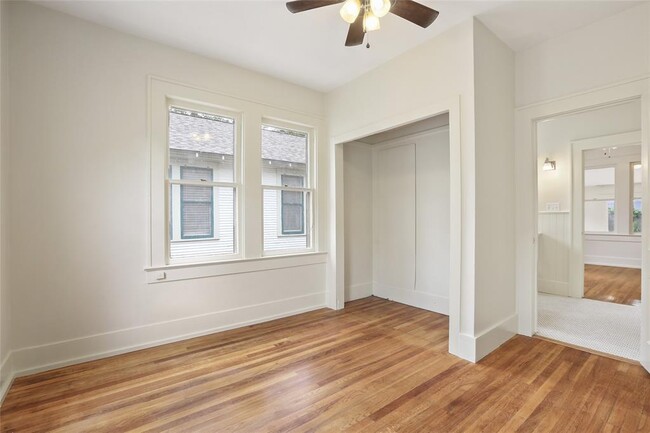 Building Photo - 4404 Avenue C