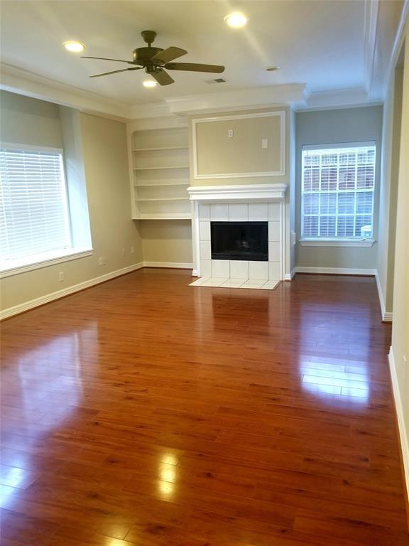 Building Photo - 14218 Swallowfield Dr