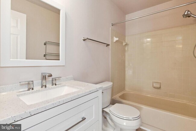 Building Photo - 6108 Joust Ln