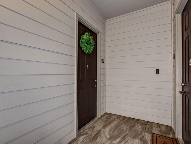 Building Photo - 2443 FM 1488