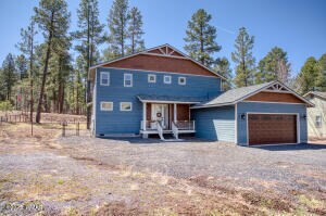 Building Photo - 381 E Iris Ln