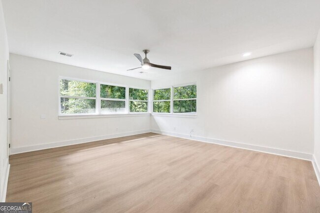 Building Photo - 1568 Niskey Lake Trail SW