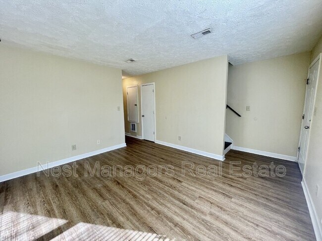 Building Photo - 5854 Aftonshire Dr