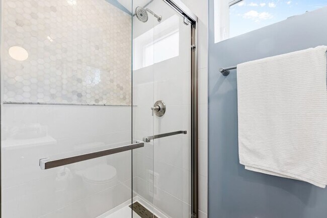 Building Photo - Welcome to your new home!