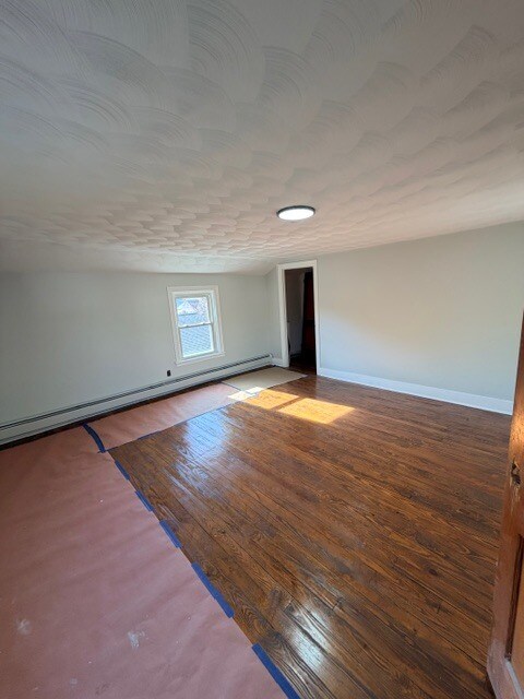 Building Photo - 133 Woodbury St