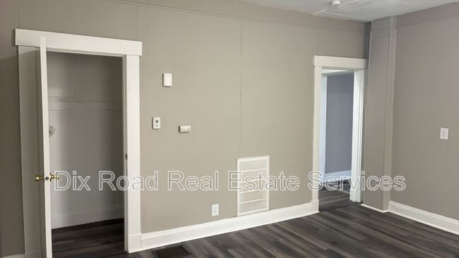 Building Photo - 339 South Eleventh Street