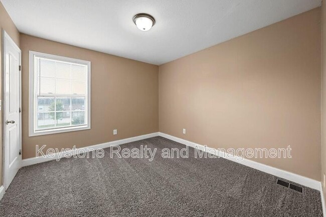 Building Photo - 2296 McCormick Lane