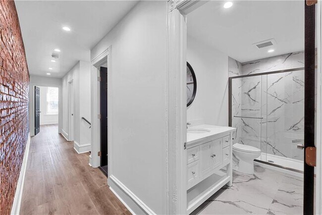 Building Photo - 3219 Kennett Sq