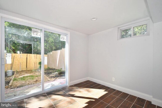 Building Photo - 3413 Moultree Pl
