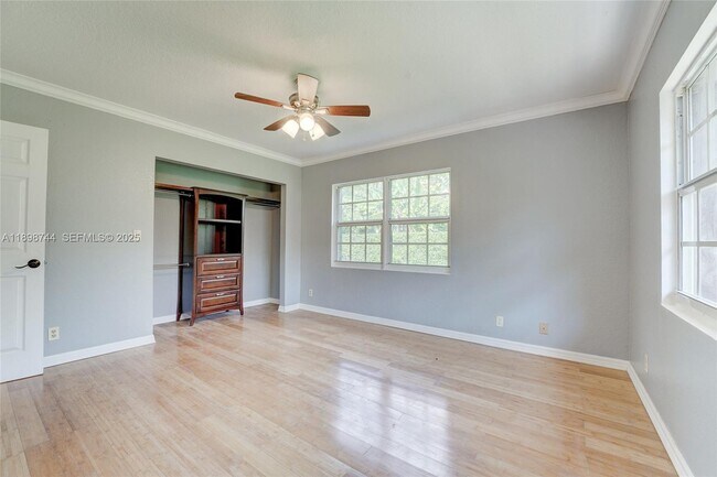 Building Photo - 5130 SW 208th Ln