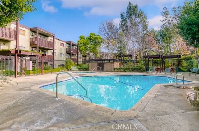 Building Photo - 5830 Benner St