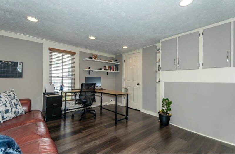 Building Photo - 37848 Euclid Ave