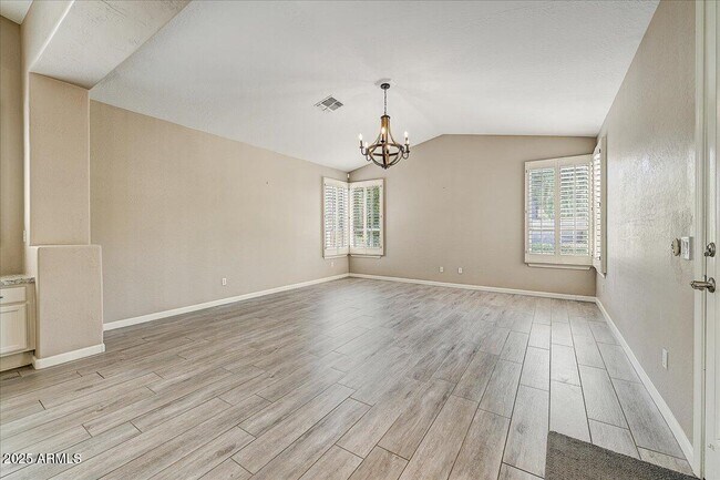 Building Photo - 13383 W Alvarado Dr