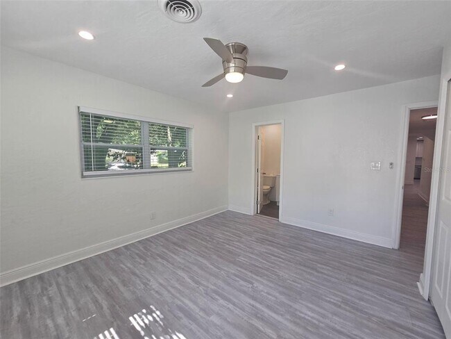 Building Photo - 2909 Hargill Dr