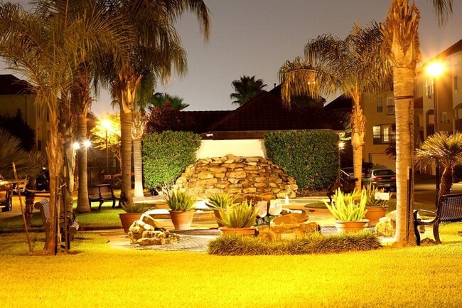 Building Photo - 7202 Harmony Cove