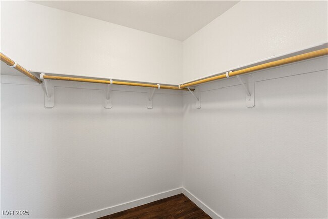 Building Photo - 5492 Mercury Springs Dr