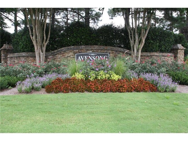 Building Photo - Charming 3BR/2.5BA Cul-de-Sac Home in Sought-After Avensong Community!