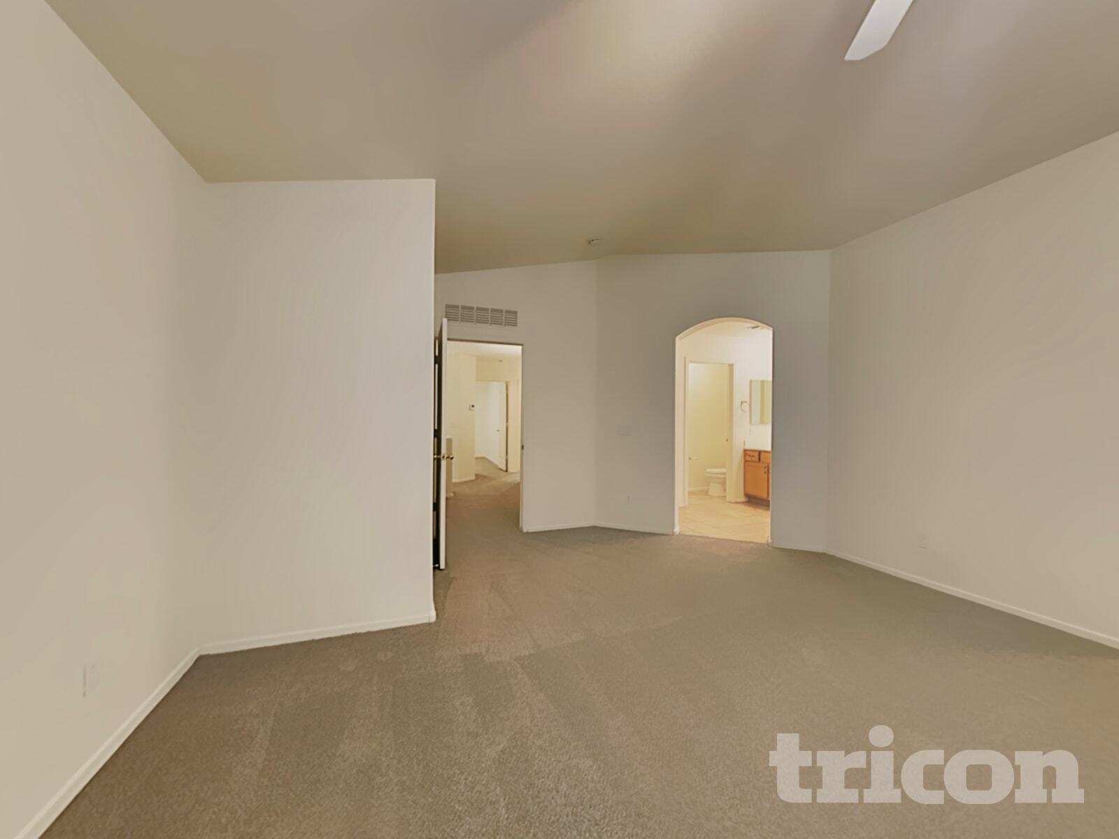 Building Photo - 12746 W Hollyhock Dr