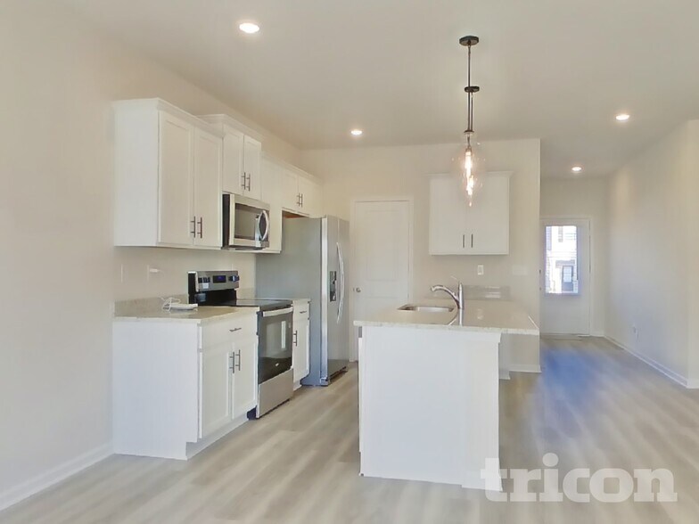 Building Photo - 278 Limestone Cir