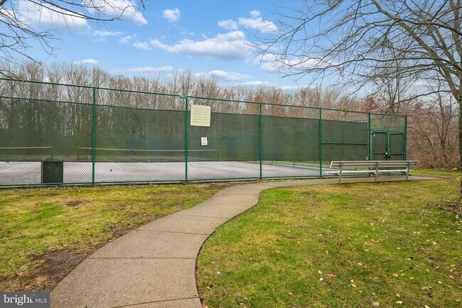 Building Photo - 14 Caleb Ln