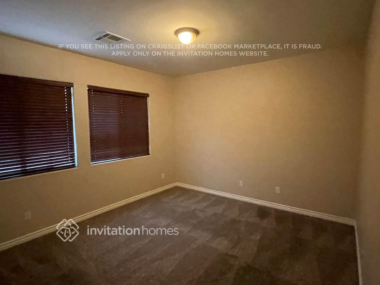 Building Photo - 5492 Oatfield St