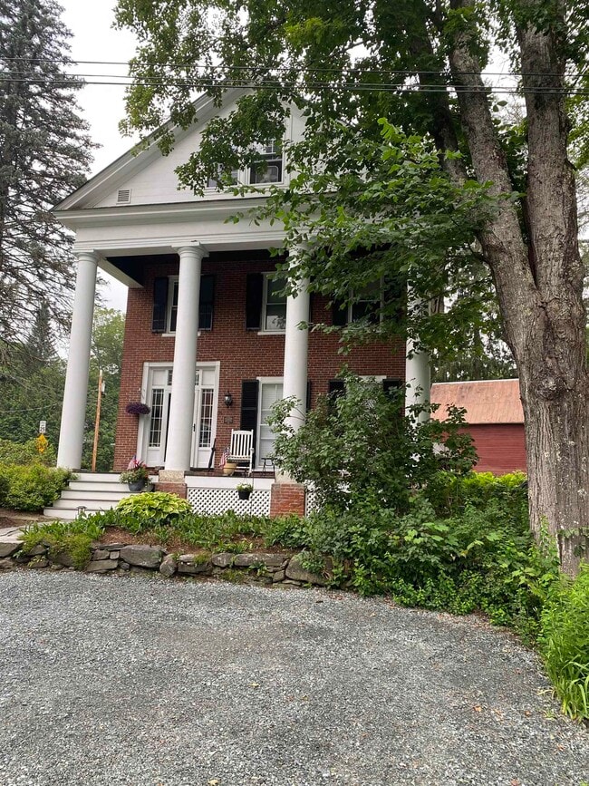 Building Photo - 36 Happy Valley Rd