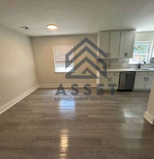 Building Photo - 3 Bedroom Rent to Own Home Available!