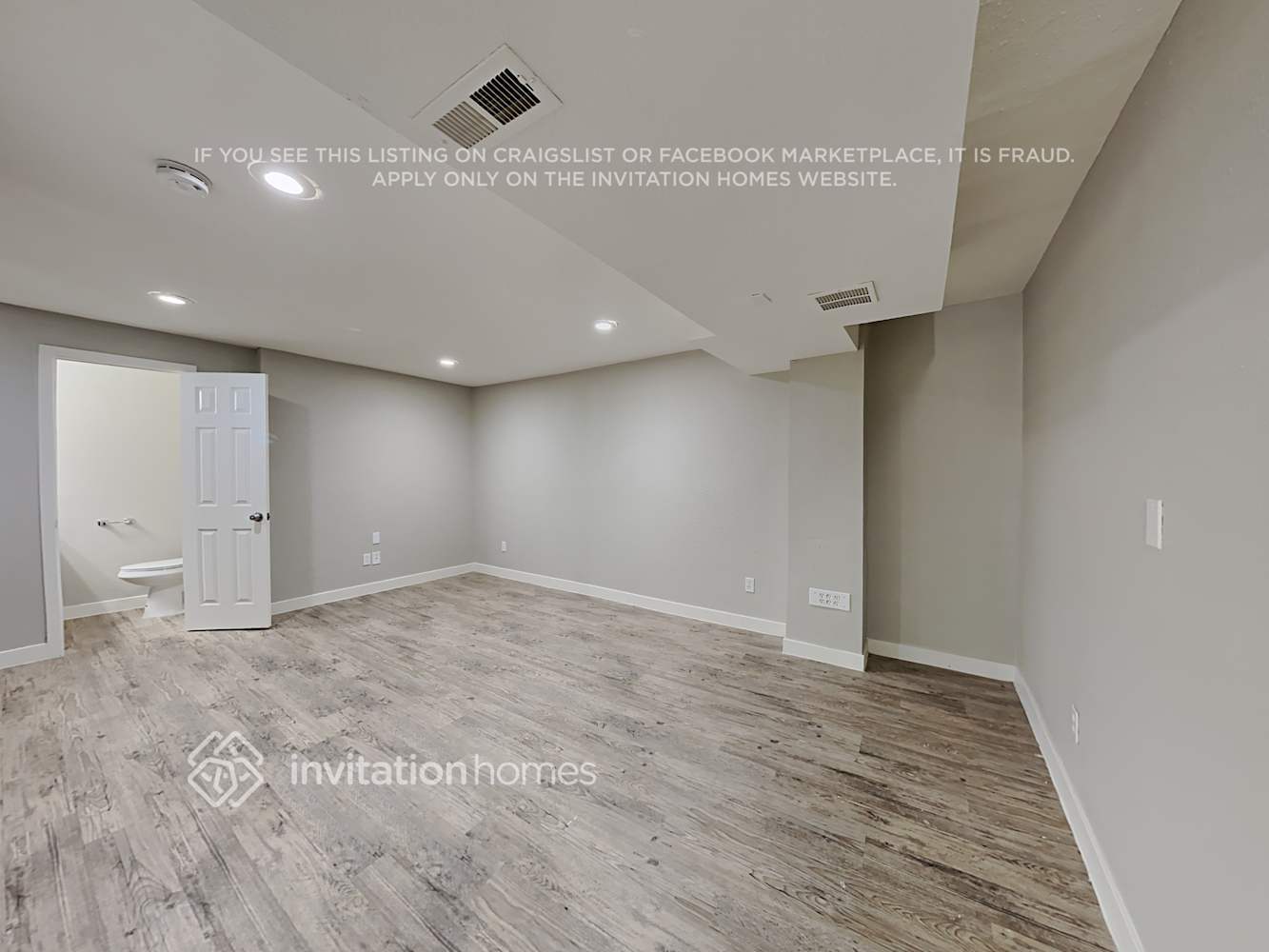 Building Photo - 4689 Skywriter Cir