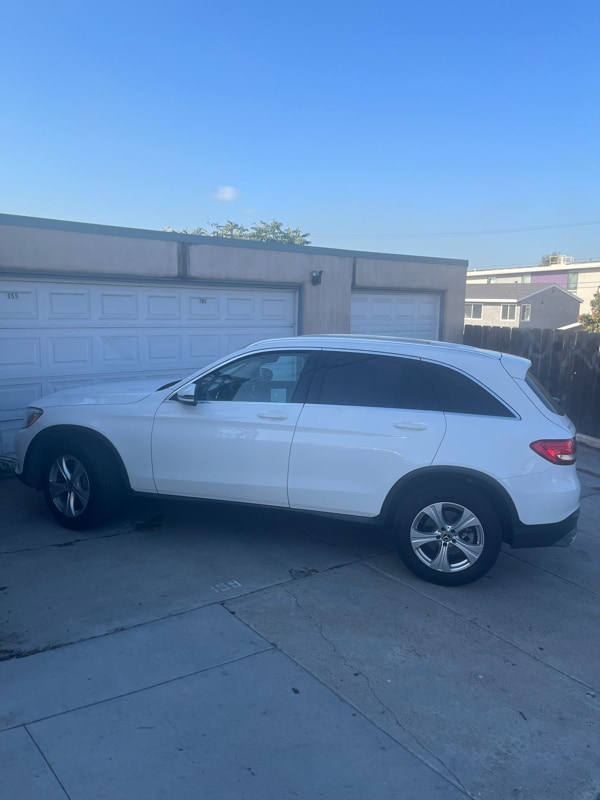 Building Photo - 102 W Hall Ave