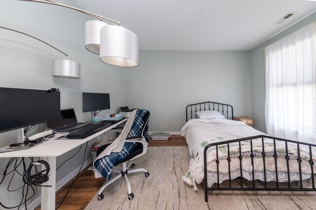 Building Photo - Detached 3 bedroom home in Villages of Westminster