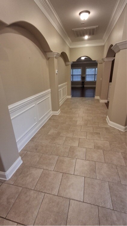 Building Photo - 6604 Lizzie Ln SE