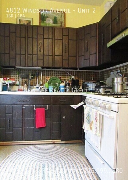 Building Photo - 4812 Windsor Ave