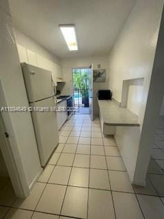 Building Photo - 465 S Royal Poinciana Blvd