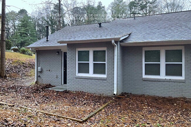 Building Photo - 2982 Invermere Woods Ct