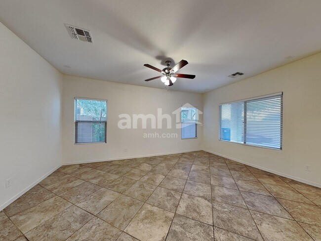 Building Photo - 4717 S Antonio