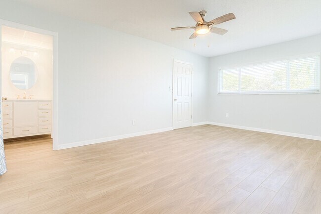 Building Photo - Stunning 3-Bedroom Pool Home in Lehigh – Completely Renovated with Resort-Style Living!