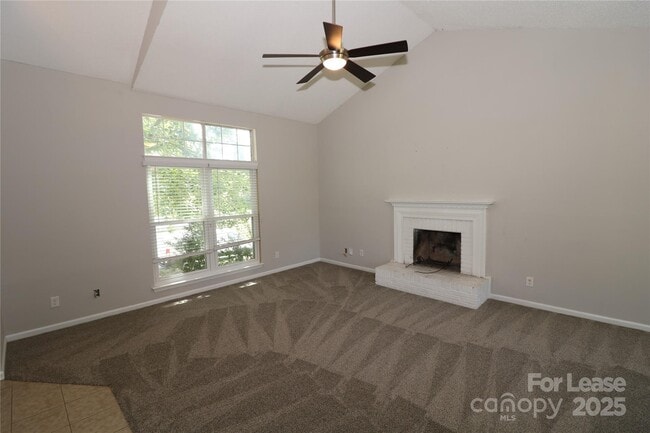 Building Photo - 7130 Lanark Ct