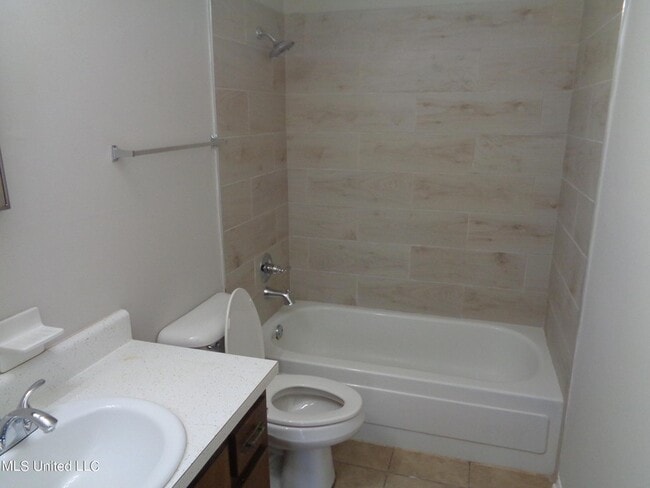Building Photo - 5163 Haynes Dr