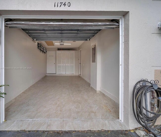 Building Photo - 11740 SW 19th St