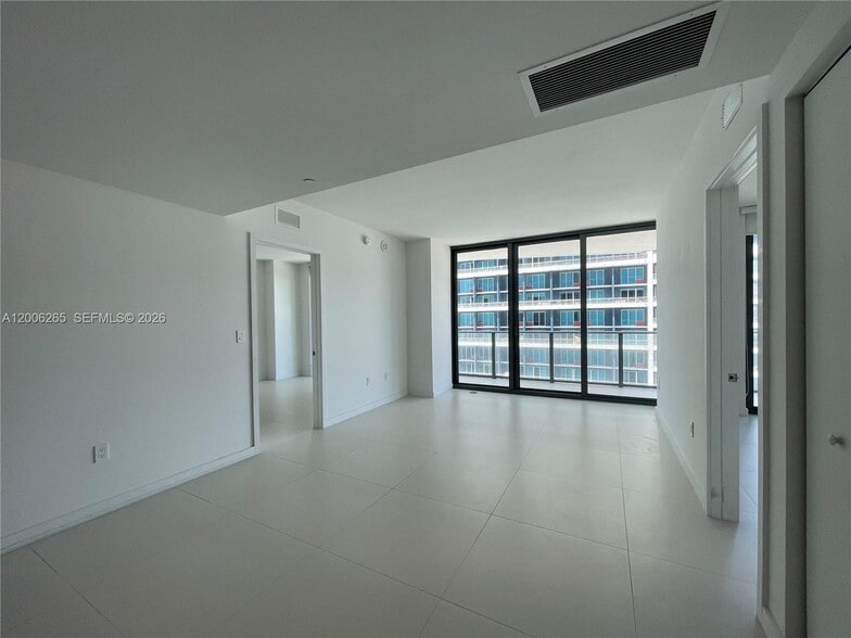 Building Photo - 1300 S Miami Ave
