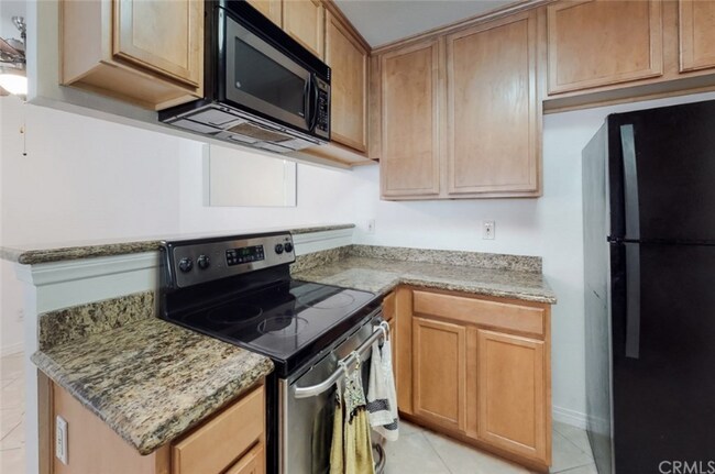 Building Photo - 1345 Cabrillo Park Dr