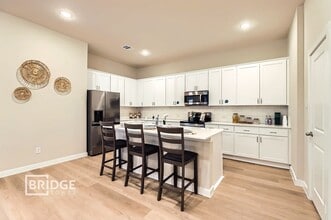 Building Photo - CORTLAND PLAN