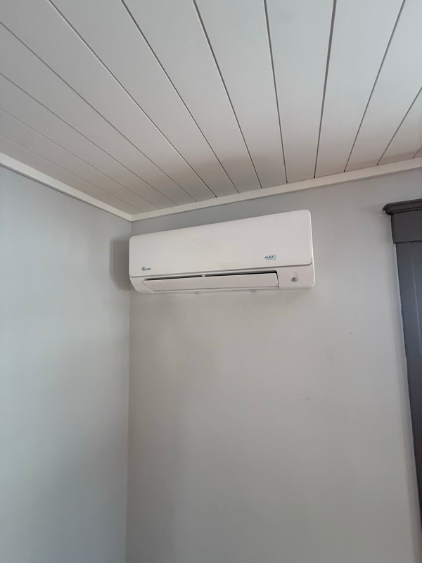 Building Photo - 3 Keller Ave