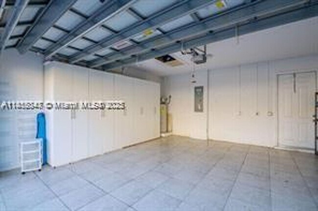 Building Photo - 109 SW 147th Ter