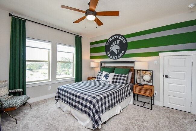 Building Photo - 10914 Brambling Wood Dr