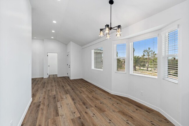 Building Photo - Designer Culver/Fairfax House + Studio | Dog Run & Private Orchard | 3-Car Parking