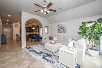 Building Photo - 10911 Overland Trail Dr