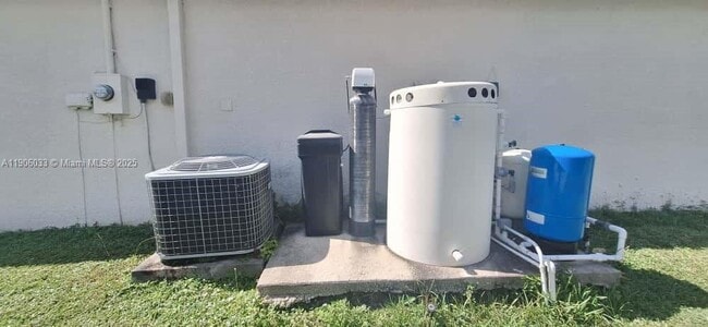 Building Photo - 743 Grant Blvd