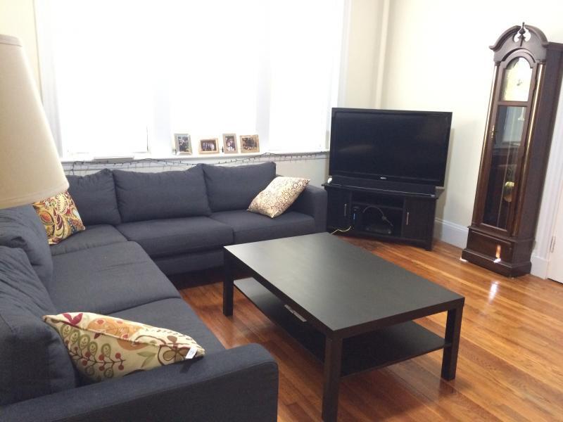 Building Photo - 1622 Massachusetts Ave